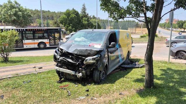 Eskişehir’de korkutan kaza: 2 yaralı