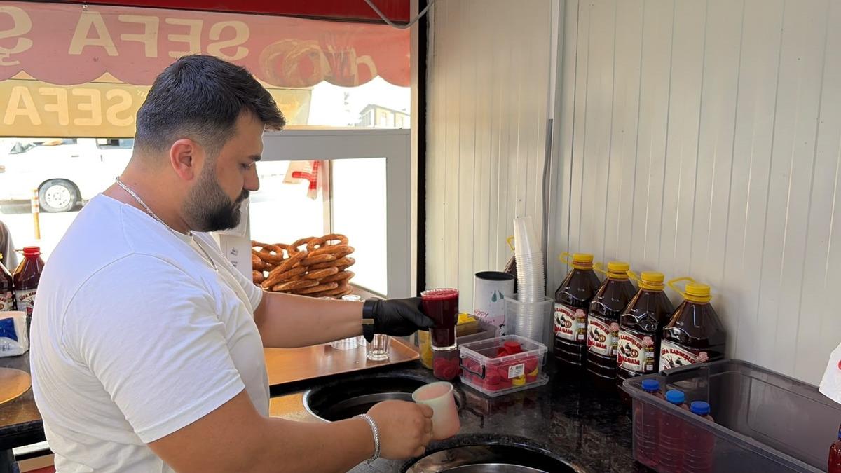 Aşırı sıcakta şalgam ve simit vatandaşların vazgeçilmezi oldu 1