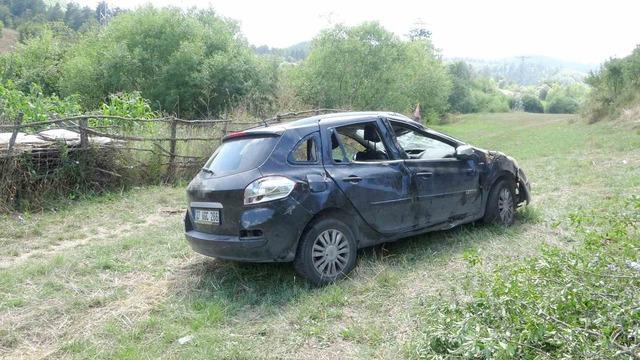 Kastamonu&rsquo;da otomobil şarampole u&ccedil;tu: 4 yaralı 2
