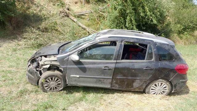 Kastamonu&rsquo;da otomobil şarampole u&ccedil;tu: 4 yaralı 1