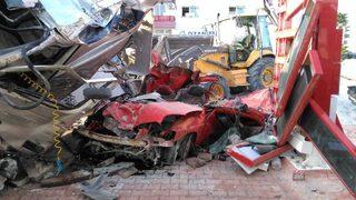 Lefkoşa'da akıl almaz kaza: 2 ölü, 1 yaralı