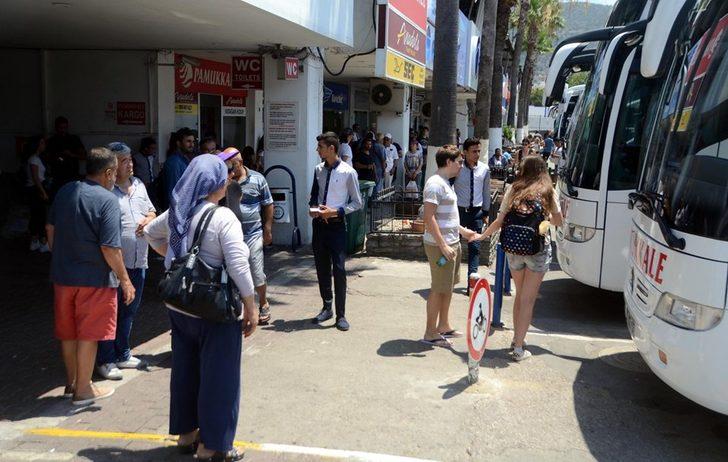 Tatilciler oy kullanmak için dönüyor (Ek seferler yapılıyor)  G4