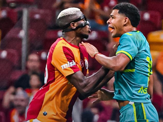 Galatasaray yenildi, trib&uuml;nler karıştı! Dursun &Ouml;zbek'i topa tuttular