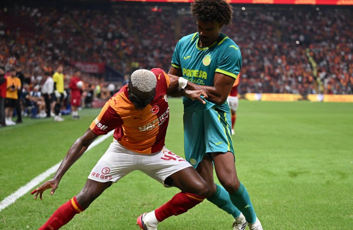 Galatasaray yenildi, tribünler karıştı! Dursun Özbek i topa tuttular 2