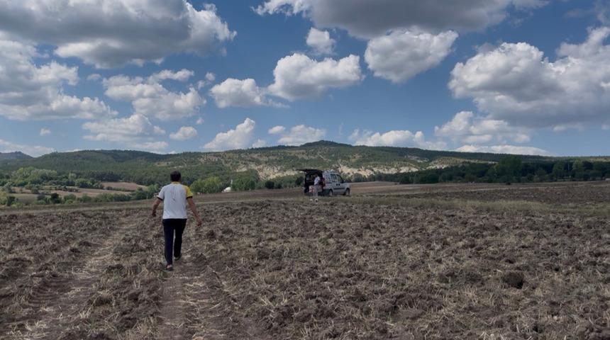 Tarlada tezgah kurdu: Şimdi yok satıyor! Her k&ouml;yden talep var