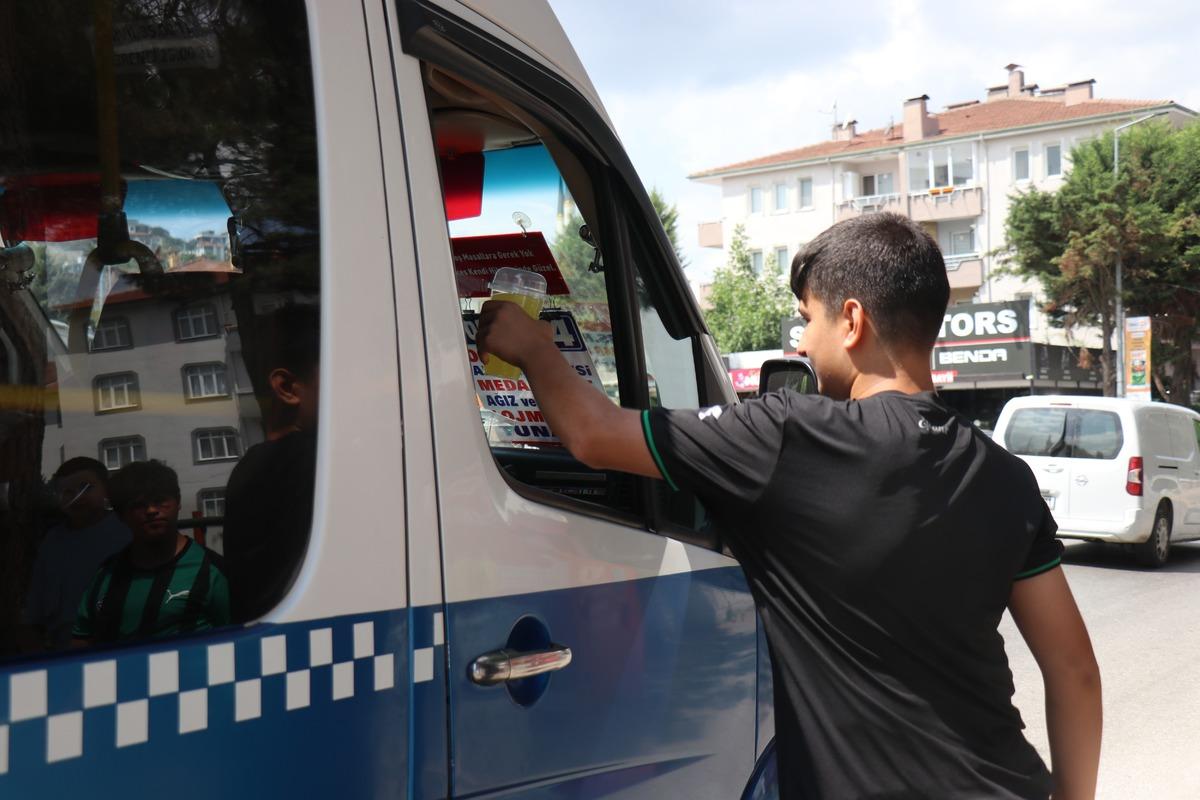 14 yaşında kendi işini kurdu! Aylık kazancı 90 bin lirayı buluyor 3