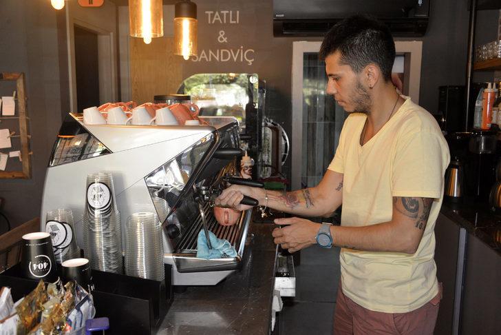 Doğduğunda Sinem'di, 27 yaşında Çınar oldu! G5