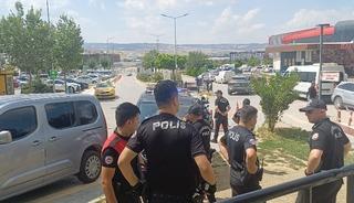 Akrabalar arasında 'kız ka&ccedil;ırma' kavgası: 1'i ağır 4 yaralı