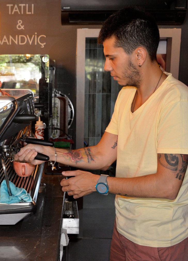 Doğduğunda Sinem'di, 27 yaşında Çınar oldu! G2