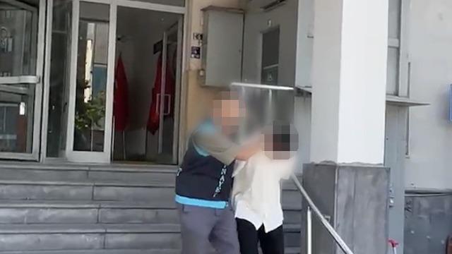Bıçakladıktan sonra cep telefonunu gasbetmişler: 2 gözaltı