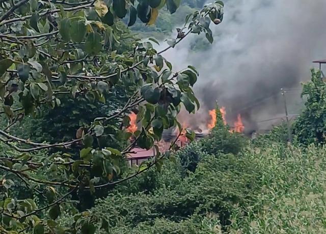 Ordu’da çatı katı yangınında 1 ton fındık küle döndü 2