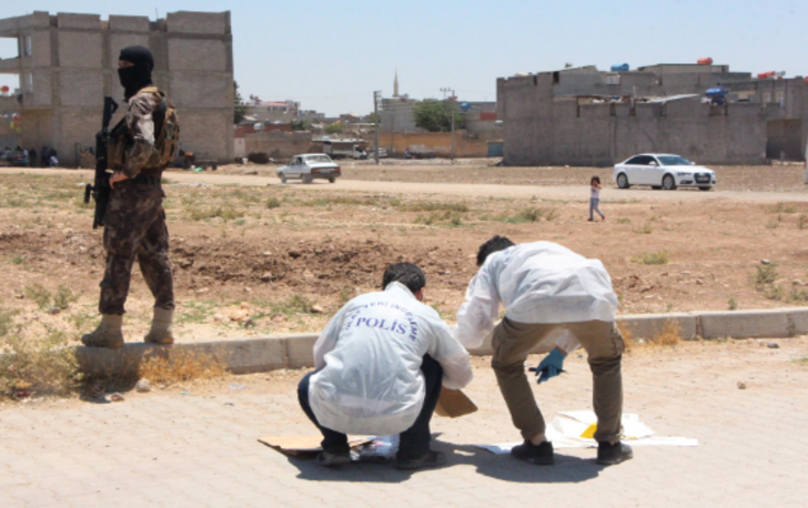 Suruç'ta 4 çuval oy pusulası, 3 gözaltı  G4