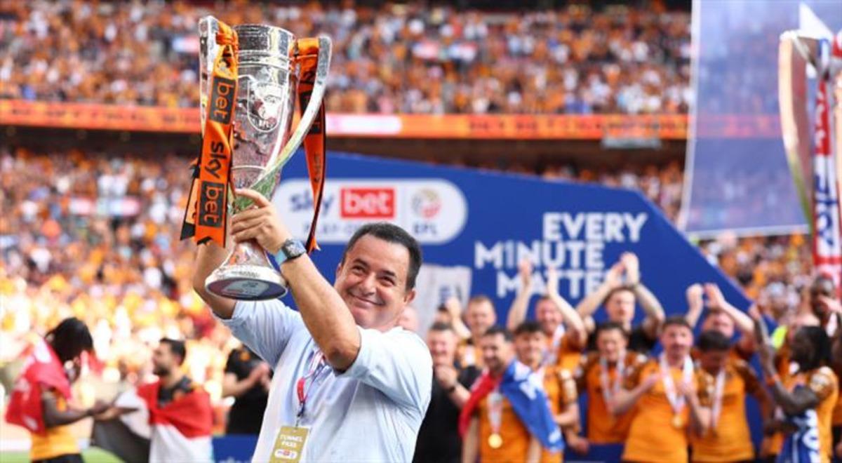 Hull City de Acun Ilıcalı Elliot Stroud ile imzaladı! 3