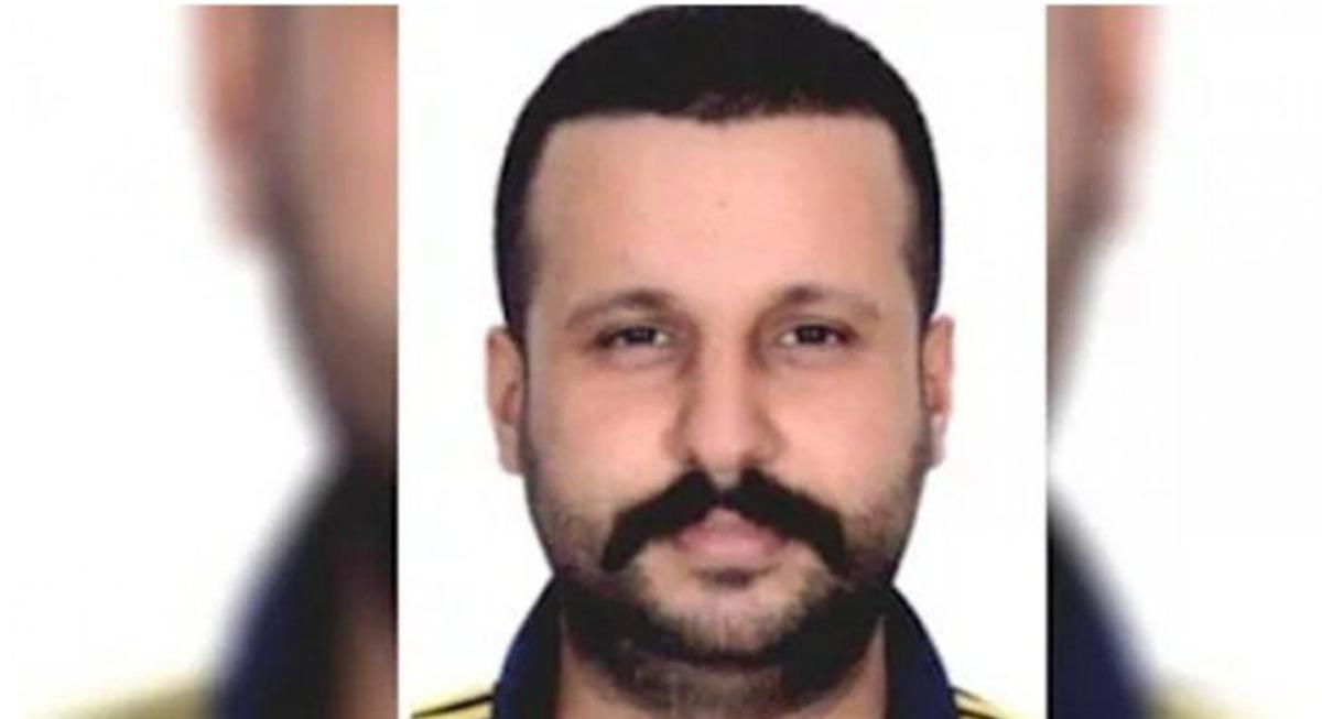 Barış Boyun’un annesinin cenazesine çelenk yağdı... Lakaplar dikkat çekti 1