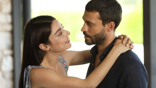 Muhtemel Aşk 9. bölüm fragmanı: Çok ateşli sahneler