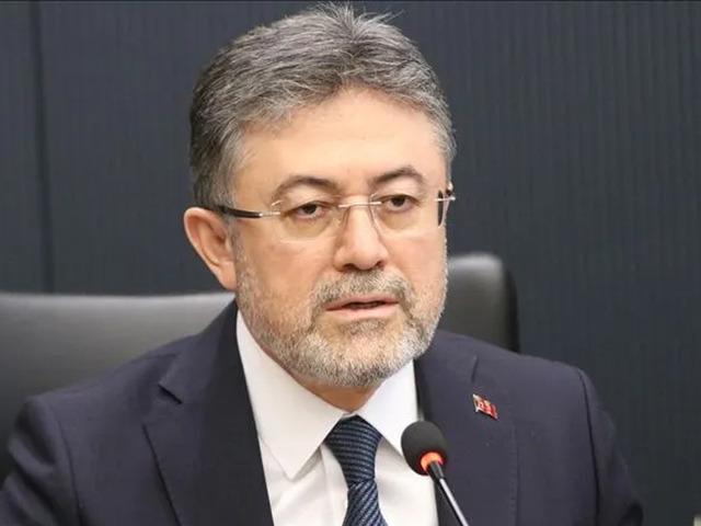 Bakan Yumaklı'dan Adana Karataş'taki sera organize tarım b&ouml;lgesine ilişkin paylaşım: