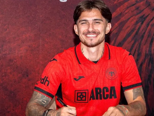 &Ccedil;orum FK, Berat &Ouml;zdemir ile 2+1 yıllık s&ouml;zleşme imzaladı