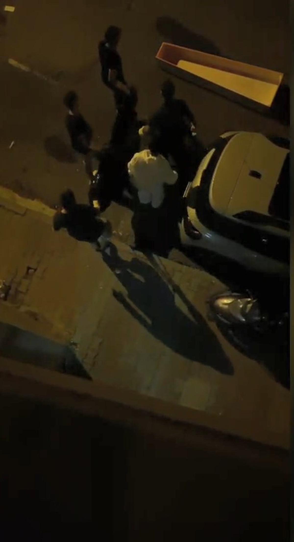 K&ouml;t&uuml; kokular korkun&ccedil; ger&ccedil;eği &ccedil;ıkardı! Kardeşinin cansız bedeniyle 1 hafta yaşamış 3