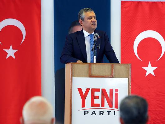 Yeni Parti'nin kararı merak ediliyor! Art arda a&ccedil;ıklamalar