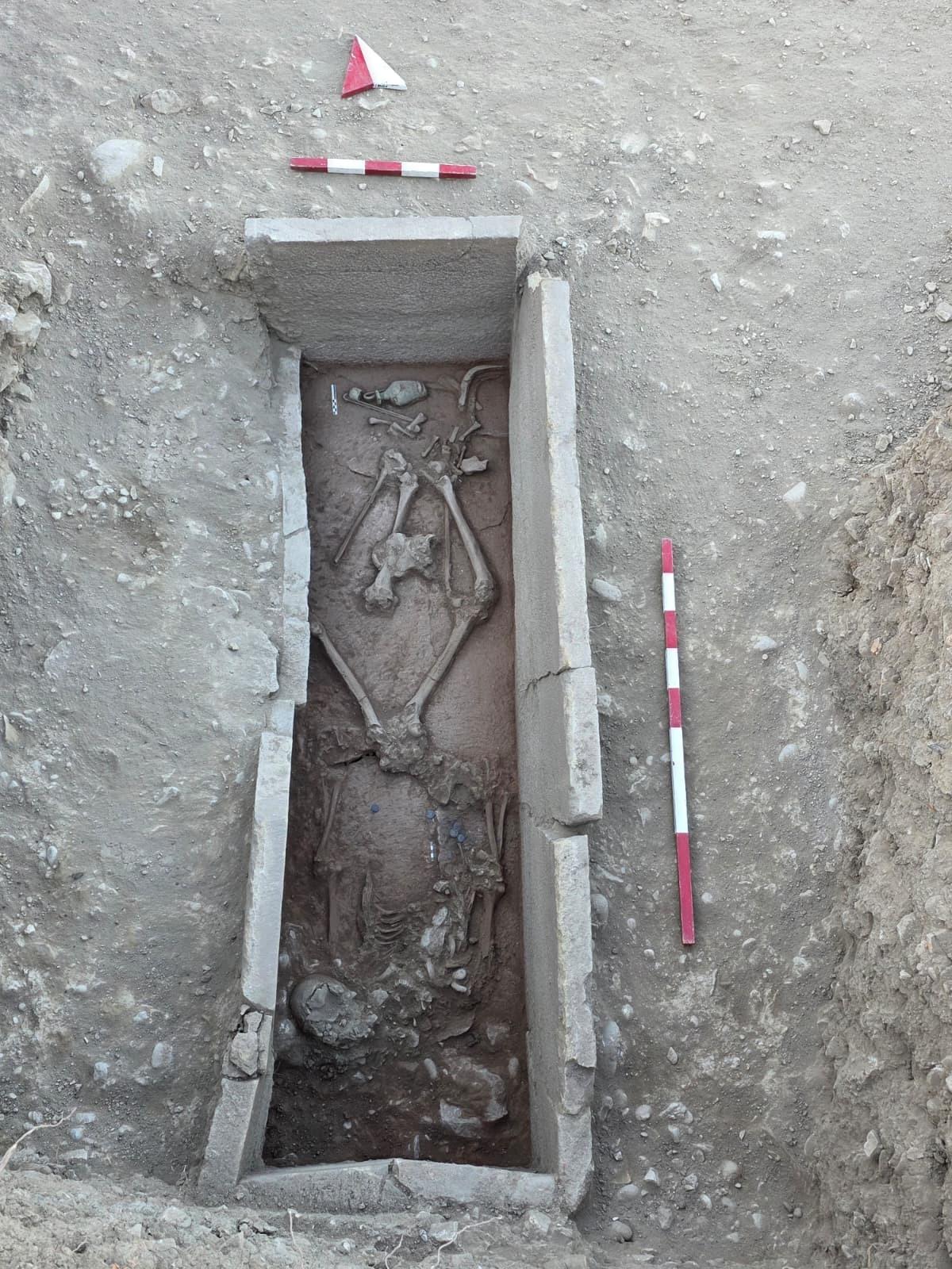 Bu mezar 2 bin 400 yıl sonra açıldı! Güreşçi detayı dikkat çekti 3