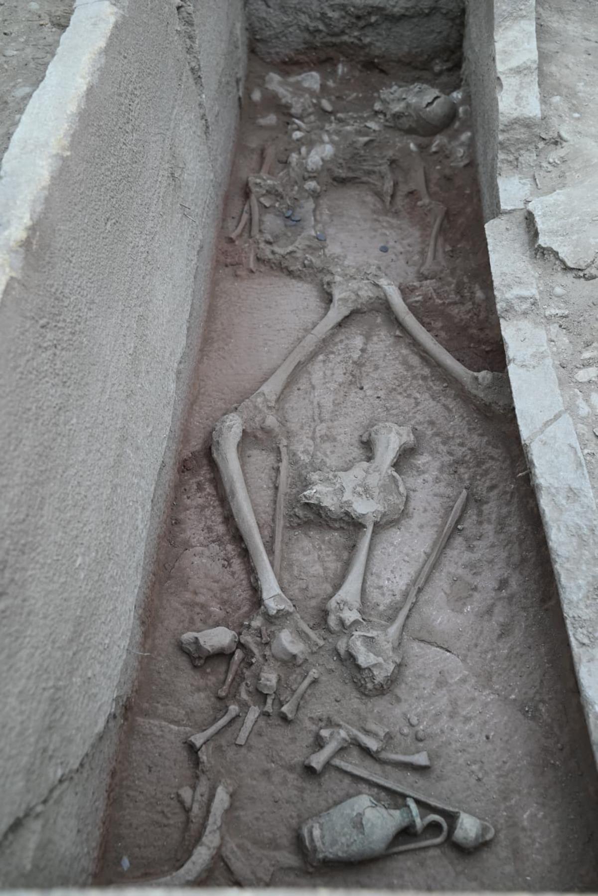 Bu mezar 2 bin 400 yıl sonra açıldı! Güreşçi detayı dikkat çekti 1