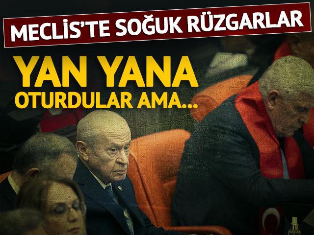 Meclis'te soğuk r&uuml;zgarlar! Yan yana oturdular ama tokalaşmadılar