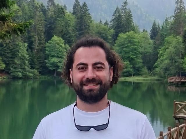 100 bin TL maaşa &ccedil;alışan bulamadı: İlan vermediği yer kalmadı