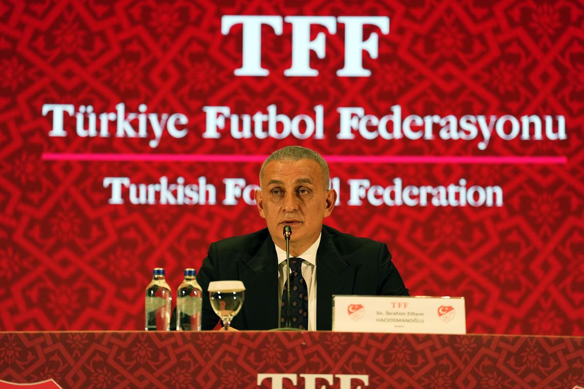 Gerginlik sürüyor! Fatih Terim den TFF Başkanı na bir gönderme daha 2