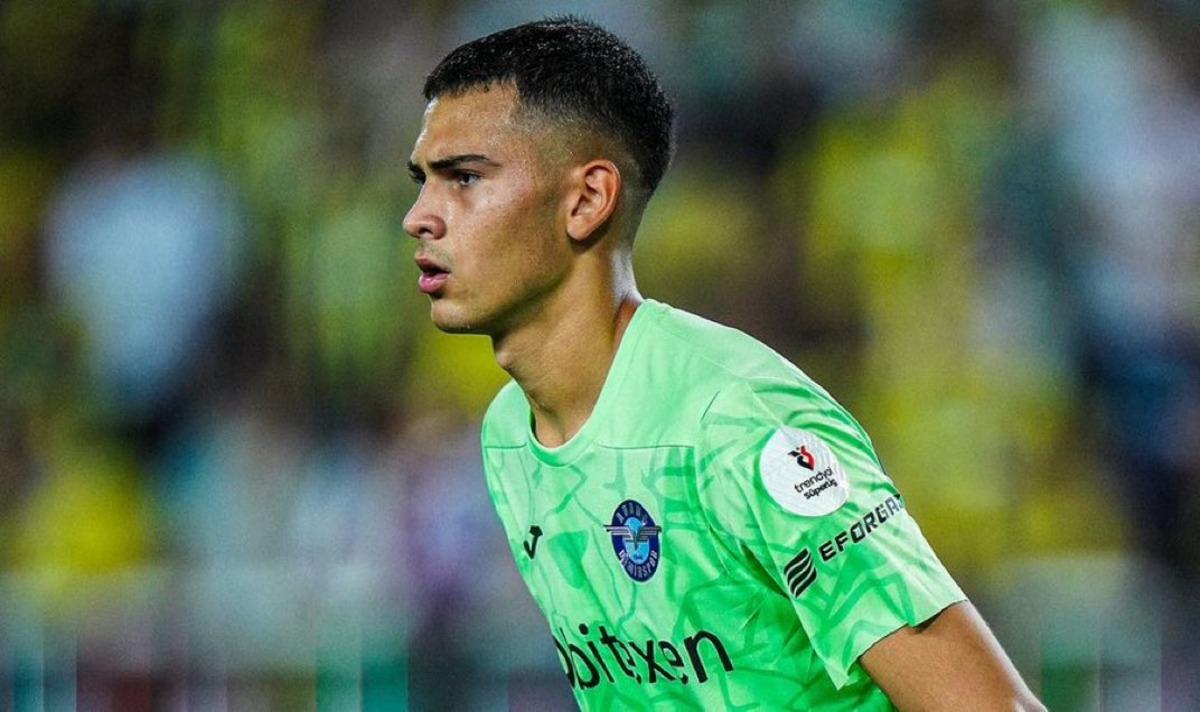 Hull City de Acun Ilıcalı Türkiye den Deniz Eren Dönmezer i transfer etti! 3