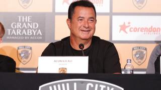 Hull City'de Acun Ilıcalı Türkiye'den Deniz Eren Dönmezer'i transfer etti!