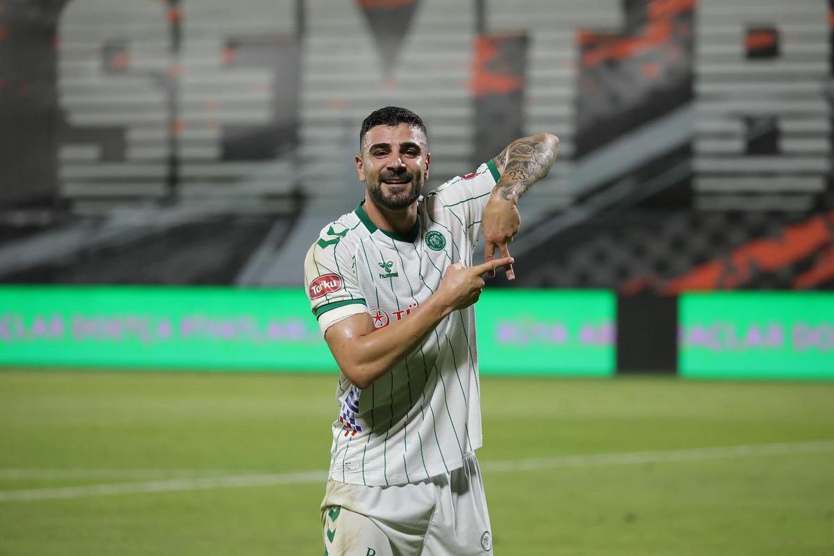 Konyaspor dan transfer açıklaması! "Trabzonspor ve Başakşehir den teklif aldık" 2