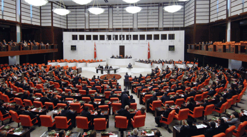 Erkan Baş ve Barış Atay TİP'e geçti! Meclis'te 9. parti