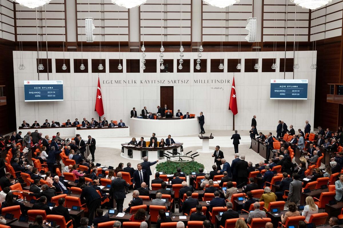 Çerçeve Yasa Resmi Gazete de yayımlandı! Cumhurbaşkanı Erdoğan: "Süreci aynı titizlikle yönetmeyi sürdüreceğiz" 1