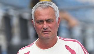 Jose Mourinho, Fenerbah&ccedil;e'nin yakasını bırakmıyor! K&ouml;t&uuml; haber geldi