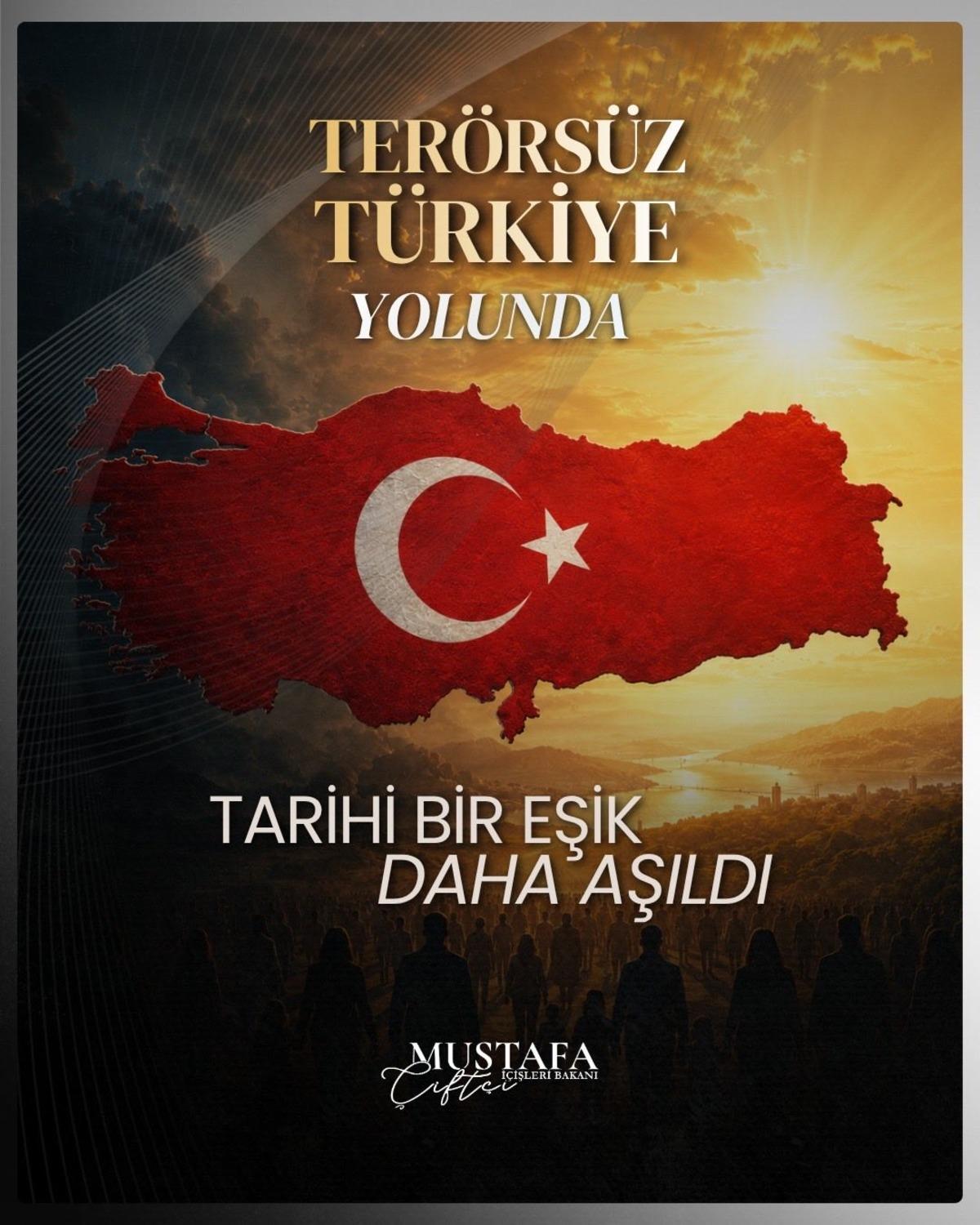 Bakan &Ccedil;ift&ccedil;i den  ter&ouml;rs&uuml;z T&uuml;rkiye  paylaşımı: "Ter&ouml;r bitecek, T&uuml;rkiye Y&uuml;zyılı y&uuml;kselecek" 1