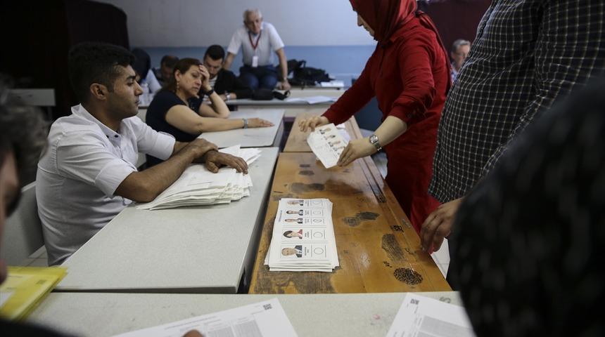 CHP'den sonra AK Parti'nin sandık sonuçları da AA'nın verilerinden farklı çıktı