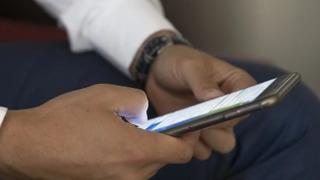 Telefonlara peş peşe g&ouml;nderiliyor! Uzmanlar &ouml;zellikle uyardı "Sakın tıklamayın"