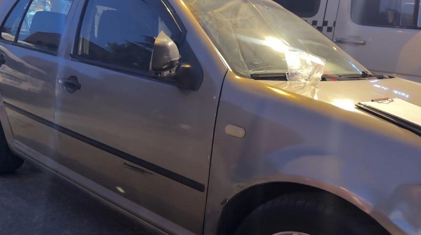 Eskişehir&rsquo;de polisten ka&ccedil;an ş&uuml;pheli aracın aynasını kırıp kayıplara karıştı