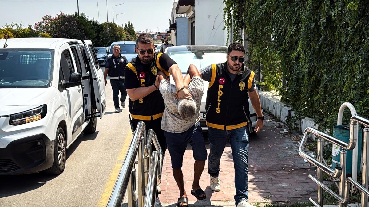  Sana mezar yeri aldım  deyip kefen g&ouml;nderdi, defalarca bı&ccedil;akladı 3