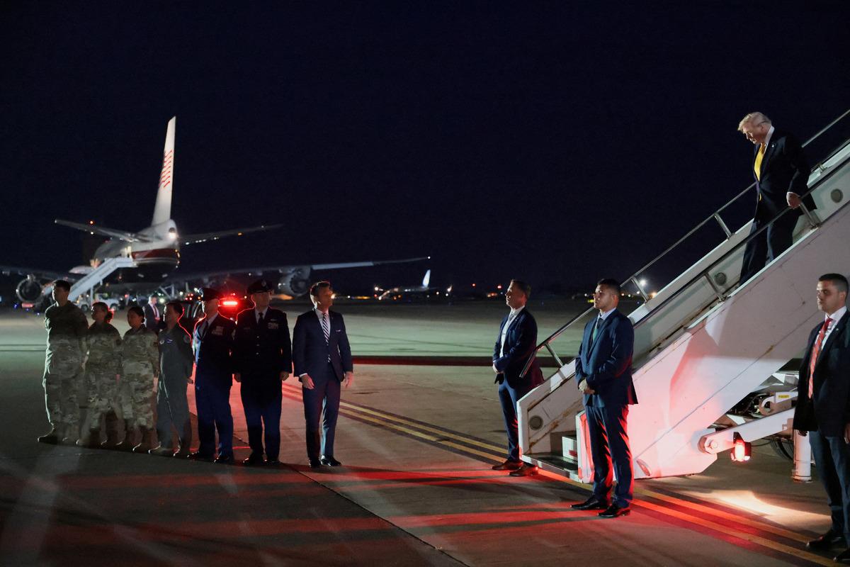 Trump için Ankara’da filmleri aratmayan sahne: İkram aracı devreye girdi! 4