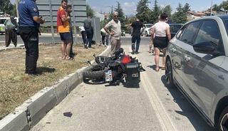 Burdur&rsquo;da motosiklet ile otomobil &ccedil;arpıştı: 1 yaralı