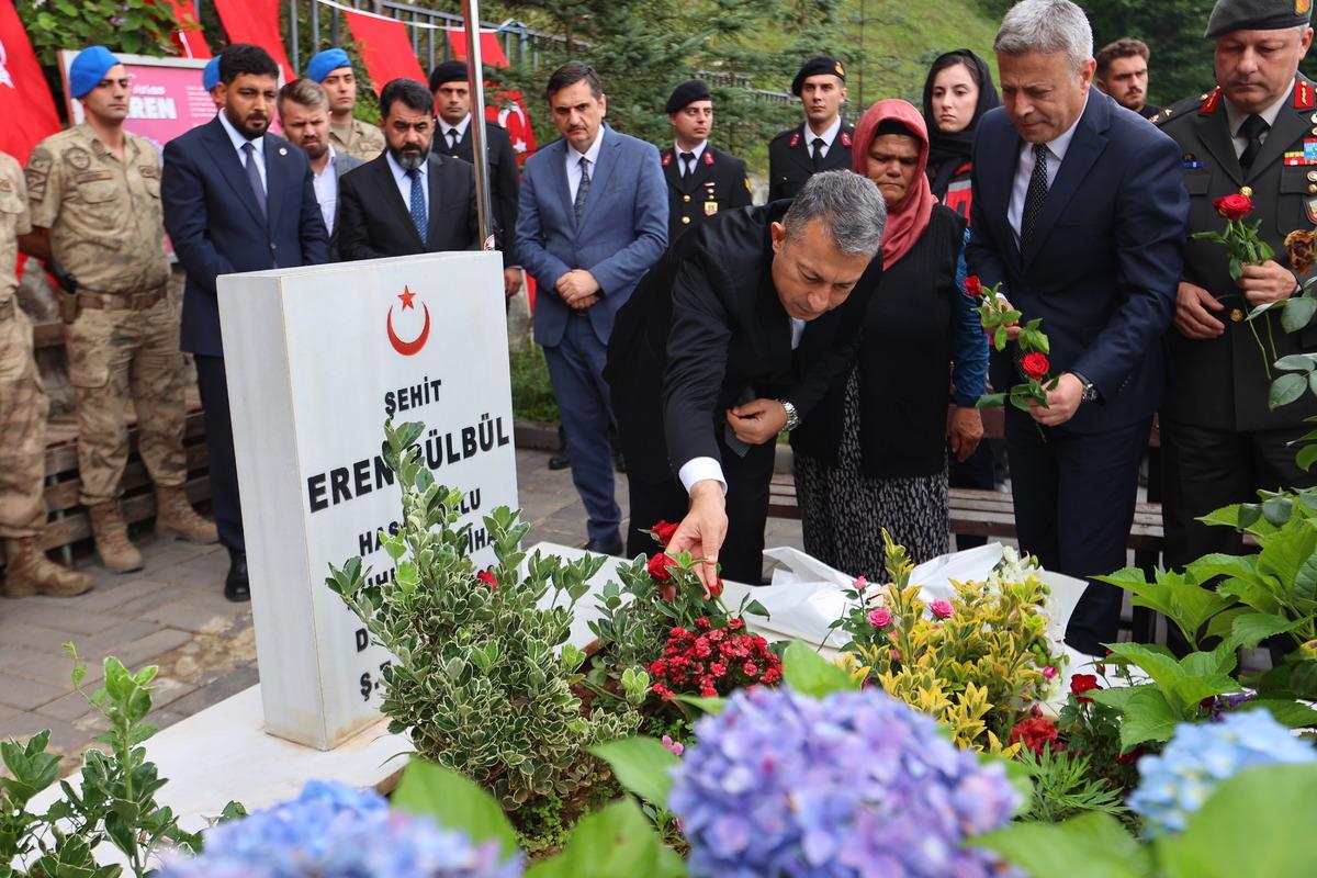 Şehadetlerinin 9. yılı: Cumhurbaşkanı Erdoğan dan Eren B&uuml;lb&uuml;l ve Ferhat Gedik mesajı 3