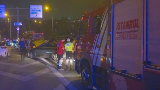 Esenler'de zincirleme trafik kazası: 1 ölü 5 yaralı