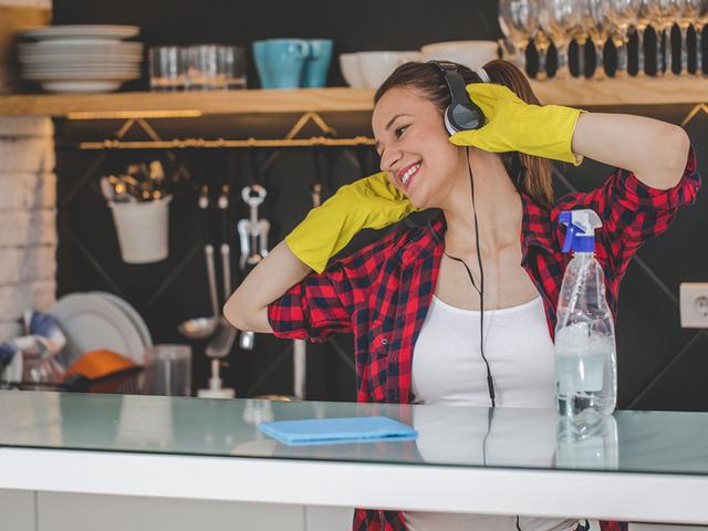 Bir işle uğraşırken m&uuml;zik dinleyenlerin ortak noktası