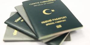 İki gruba yeşil pasaport! Bakan &Ccedil;ift&ccedil;i şartları a&ccedil;ıkladı