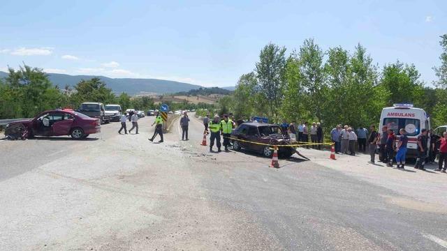 Kastamonu’da iki otomobil çarpıştı: 1 ölü, 3 yaralı 1