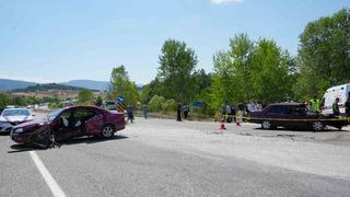 Kastamonu’da iki otomobil çarpıştı: 1 ölü, 3 yaralı