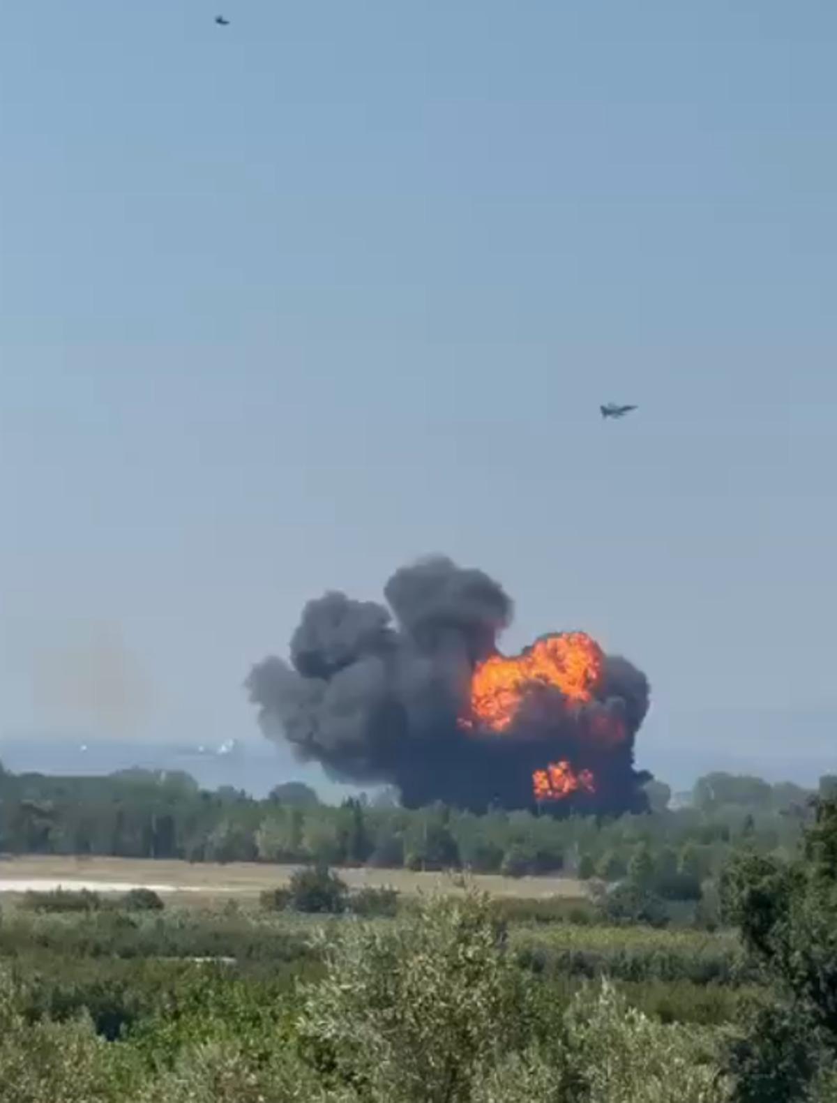 SON DAKİKA | Yalova da F16 eğitim sırasında düştü! Pilot atlayarak kurtuldu 1