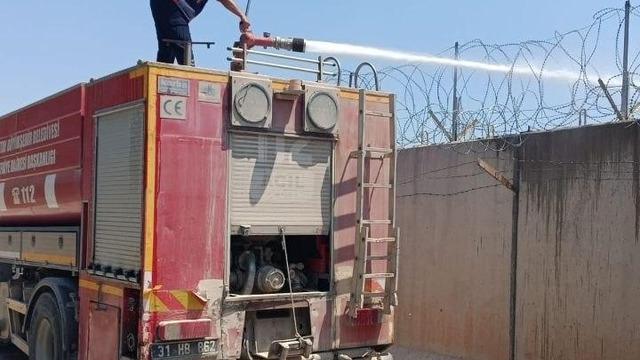 Suriye sınırında çıkan yangına hızlı müdahale