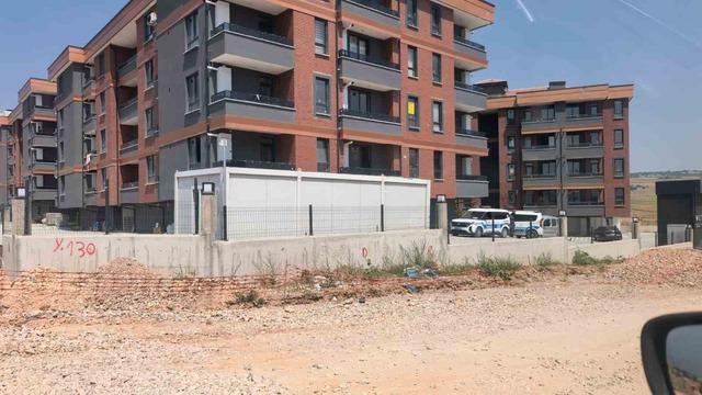 İnegöl’de inşaat bekçisi konteynerde ölü bulundu 1